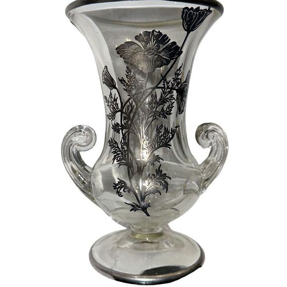 Silver City Footed Double handle Vase with applied Silver Floral 
Flanders Patt - Picture 12 of 12